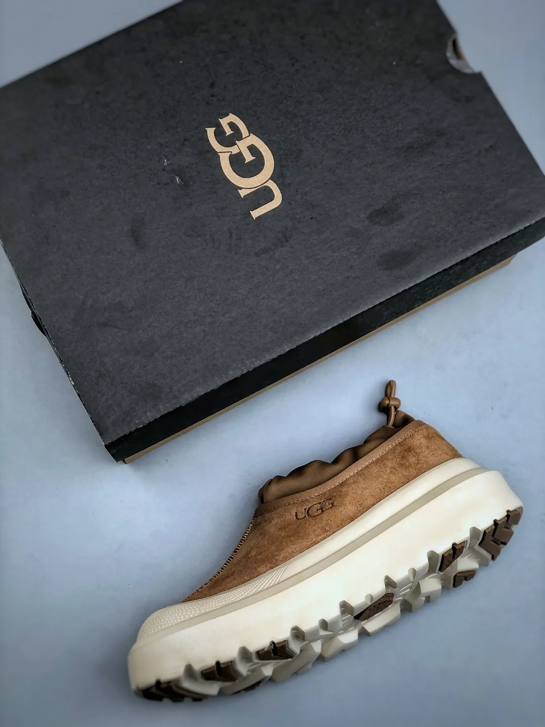 Local self-pickup 💰560 supports store delivery. Same style as Wang Yibo, the latest official revision and new style! The platform is exclusively for foreign trade UGG Tasman GTX winter neutral small potato snow shoes 1172790 Produced by the ten-year-old brand shoemaking factory production line. Pay attention to every detail. Longfeng A-grade genuine sheep fur is integrated. Created in full compliance with the ZP process. Size: 37-45